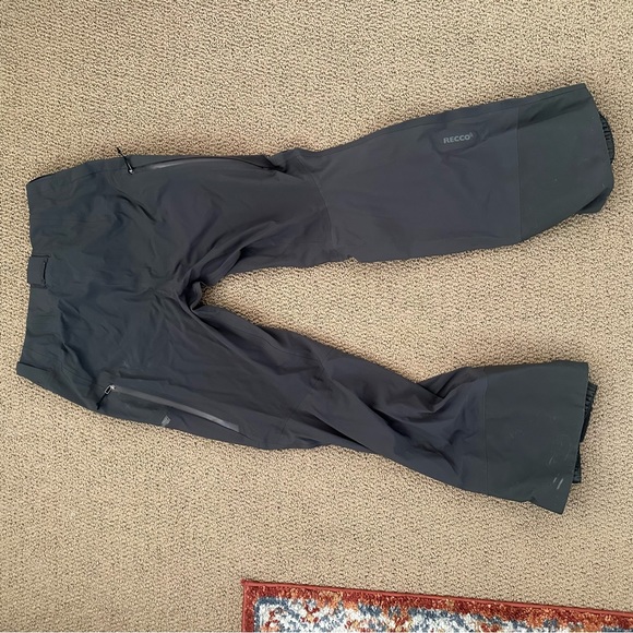 Patagonia Insulated Powder Town Snow Pants - Picture 8 of 10